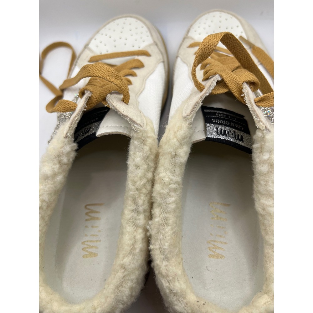 Miracle Miles White Sherpa Lined Sneakers Star Embellished Women Size 9 Shoes - Picture 3 of 8